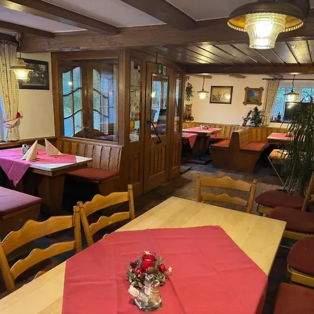 布莱恩酒店